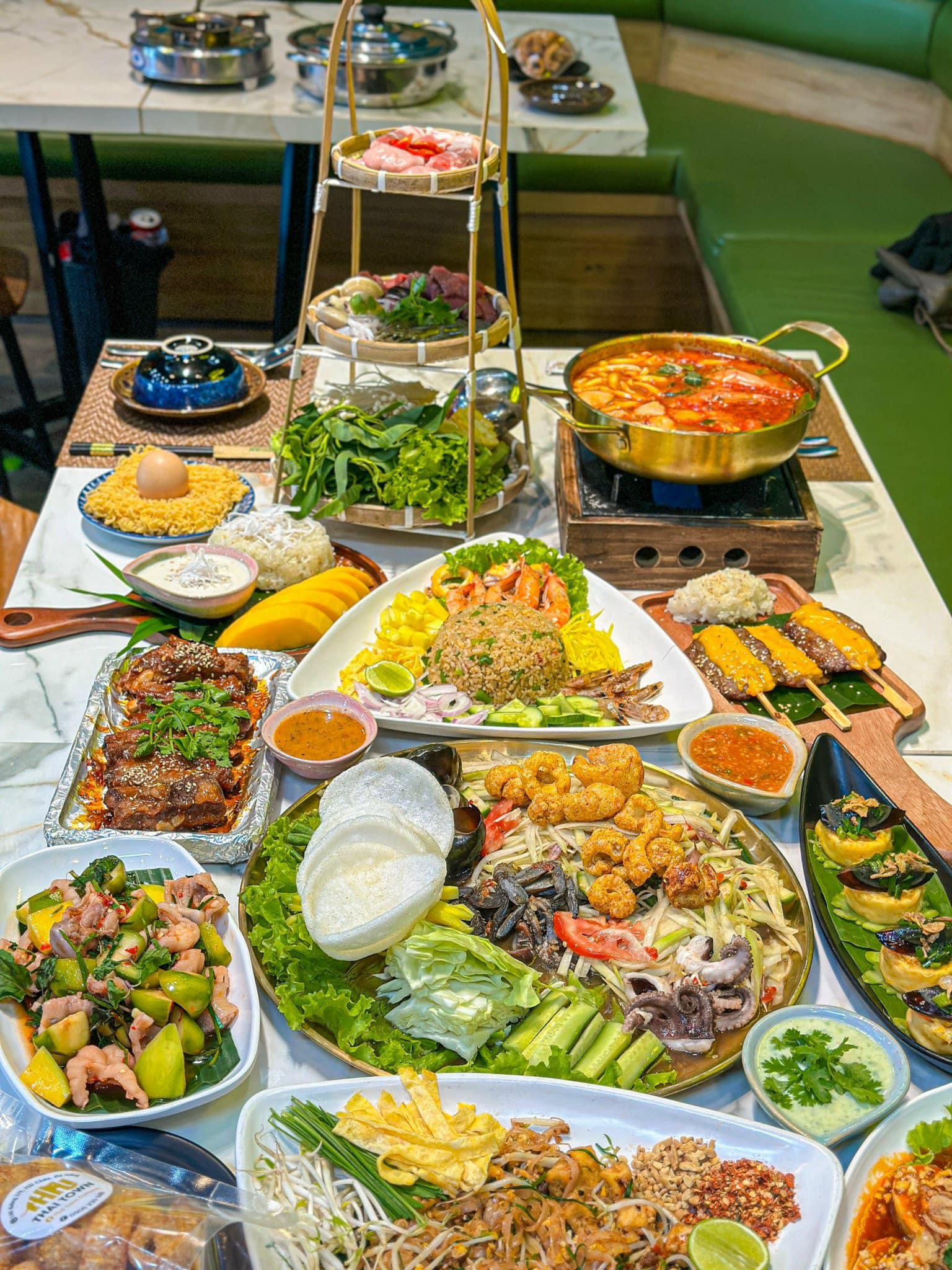 Thái Town là địa điểm trải nghiệm ẩm thực Thái hấp dẫn.